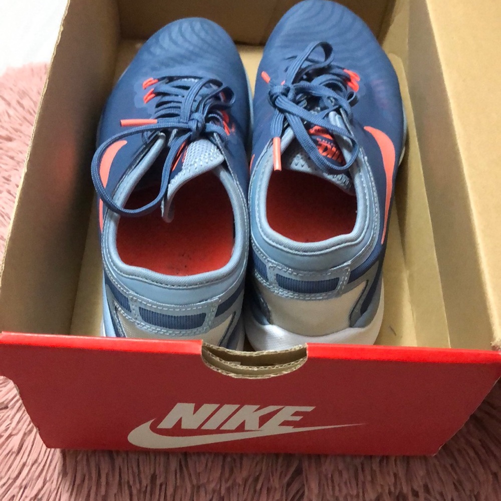 Nike